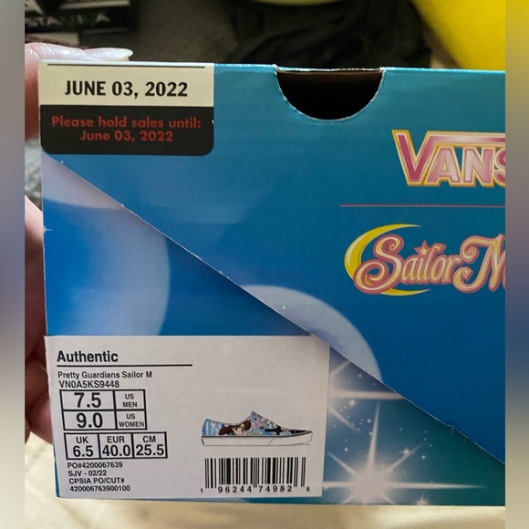 Sailor moon vans - Picture 6 of 9